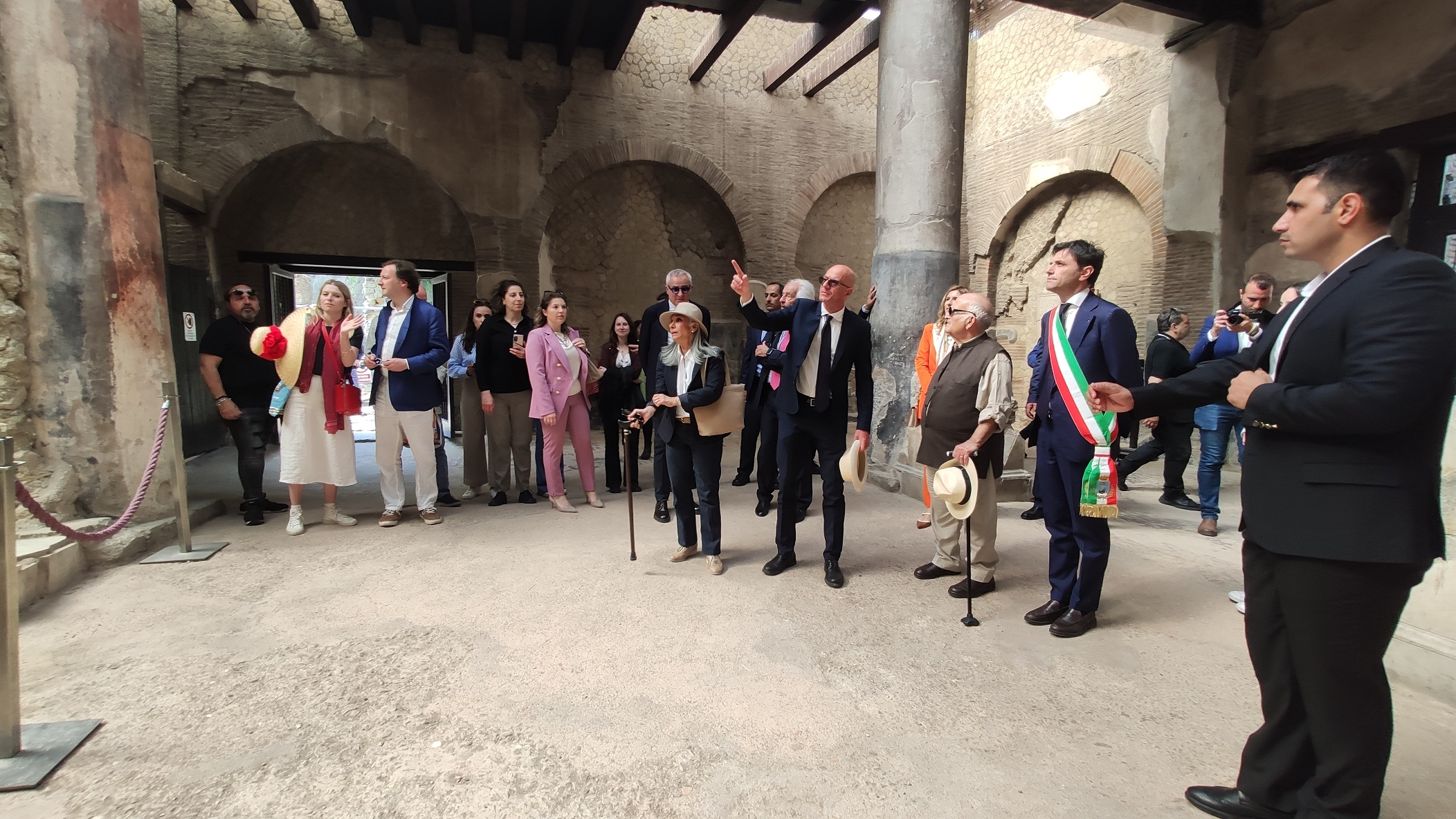 ercolano_parco_visita principe di giordania_sirano-principe-hassan_11_foto-paerco