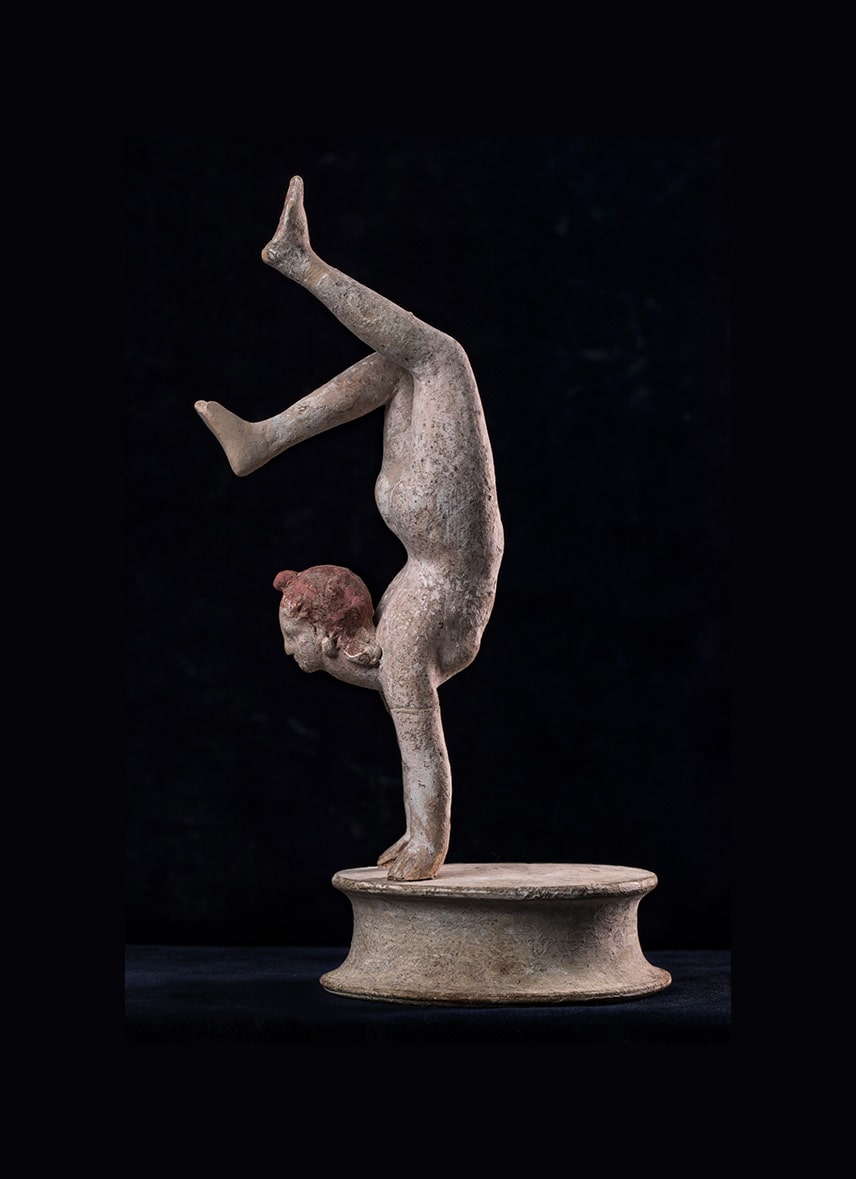 taranto_archeologico_acrobata_terracotta_foto-marta