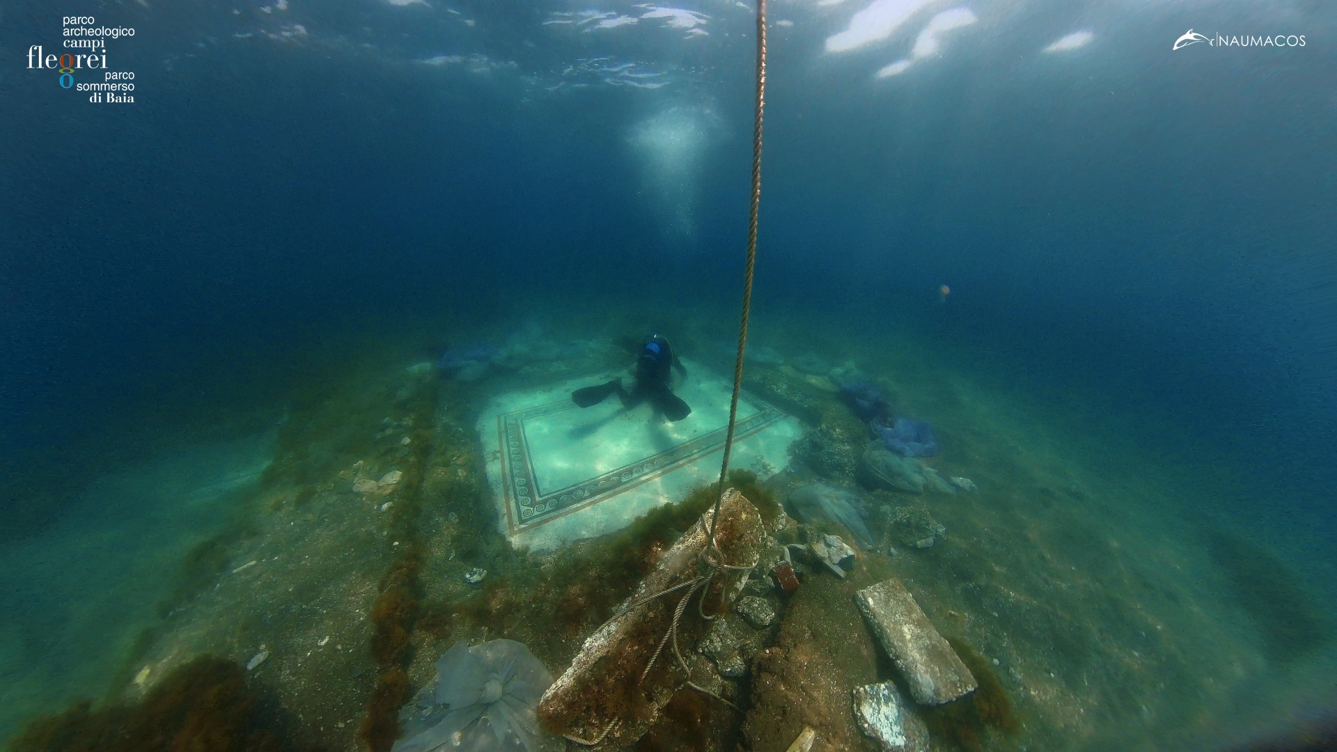 baia_parco-sommerso_mosaico-a-onde_restauro_veduta-generale-mosaico_foto-pafleg