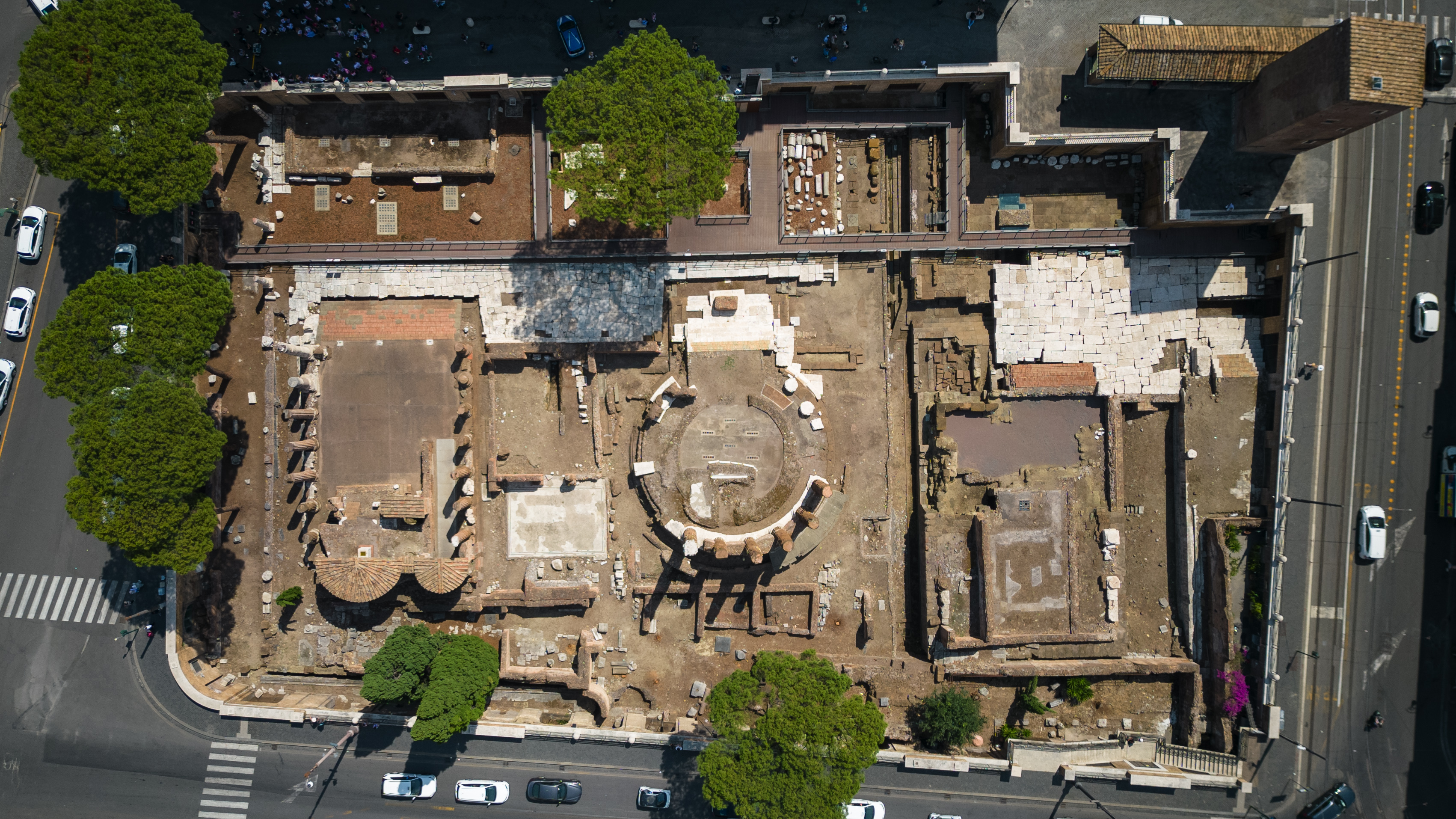 roma_largo-argentina_veduta-aerea-dell-area-sacra_foto-roma-capitale