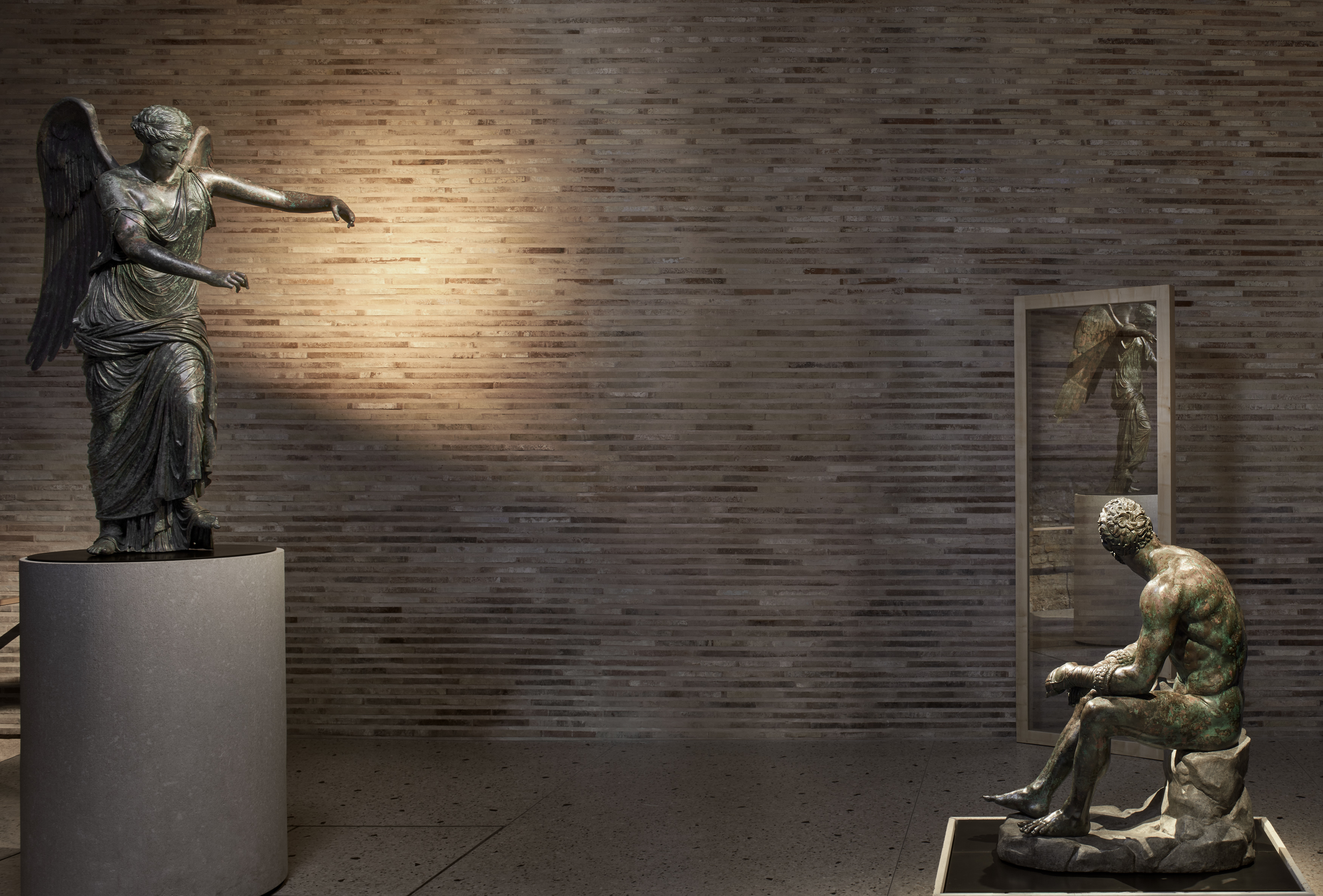 brescia_fondazione-brescia-musei_mostra-il-pugile-e-la-vittoria_allestimento_1_Archivio Fotografico Civici Musei di Brescia - foto A. Chemollo