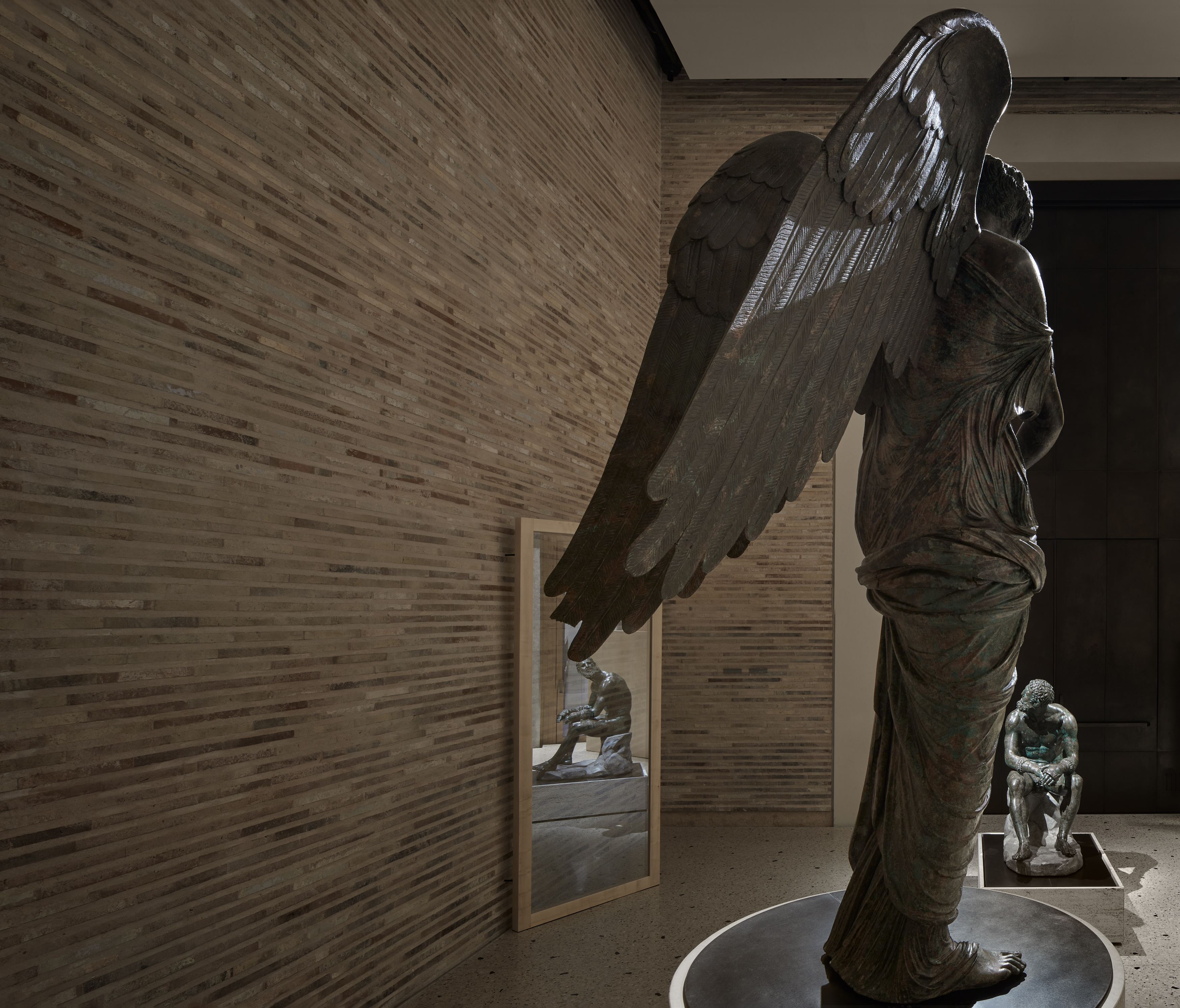 brescia_fondazione-brescia-musei_mostra-il-pugile-e-la-vittoria_allestimento_2_Archivio Fotografico Civici Musei di Brescia - foto A. Chemollo