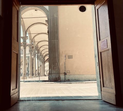firenze_piazza-ss-annunziata_portici_foto-maf