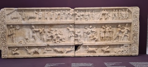 napoli_mann_rilievo-con-giochi-gladiatori_foto-mann