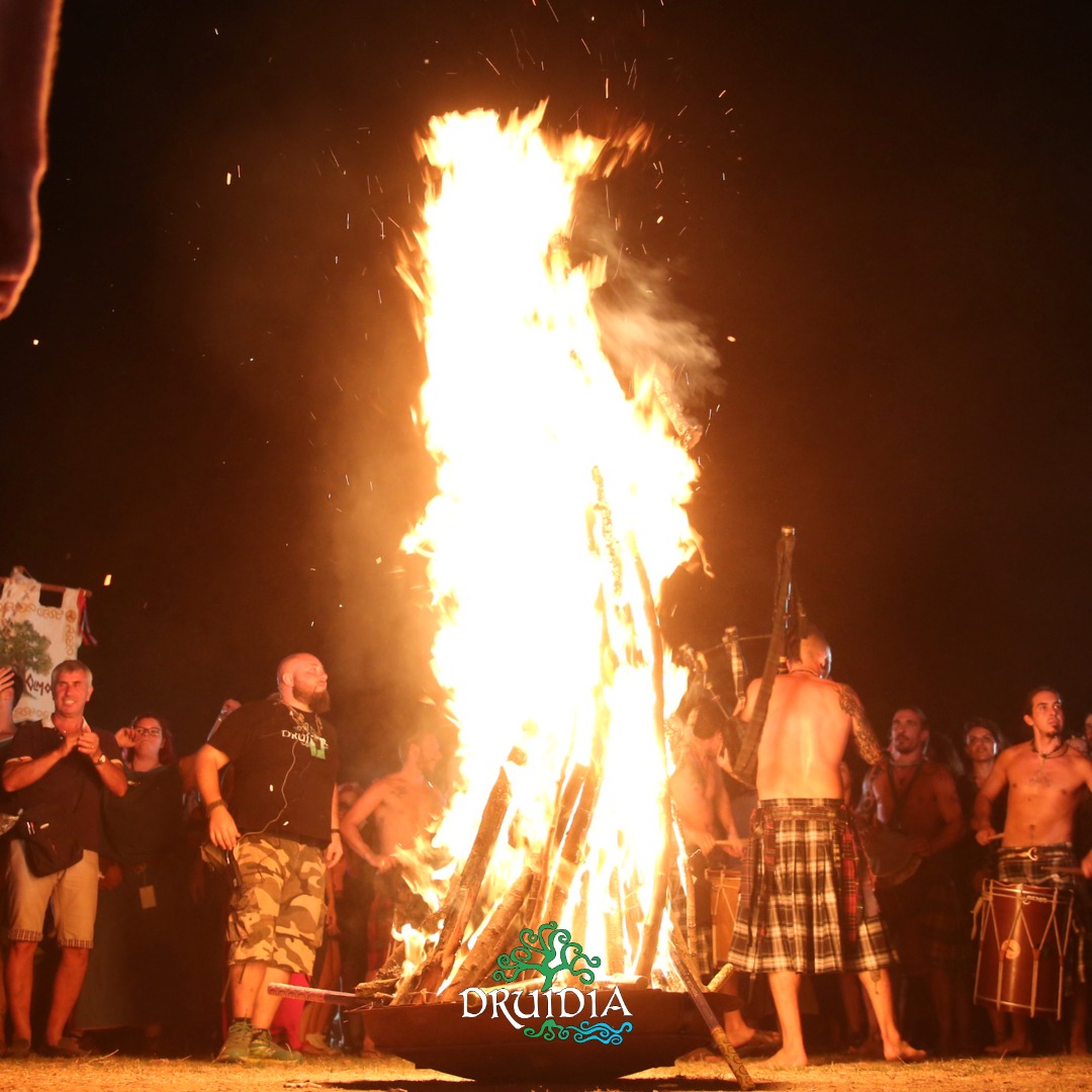 cesenatico_druidia_rito-del-fuoco-sacro_foto-druidia-festival