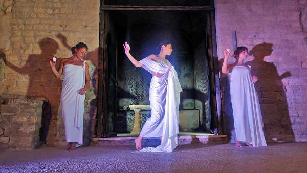 ercolano_parco_i-venerdì-di-ercolano_2023_area-sacra-di-venere_tableau-vivant_foto-paerco