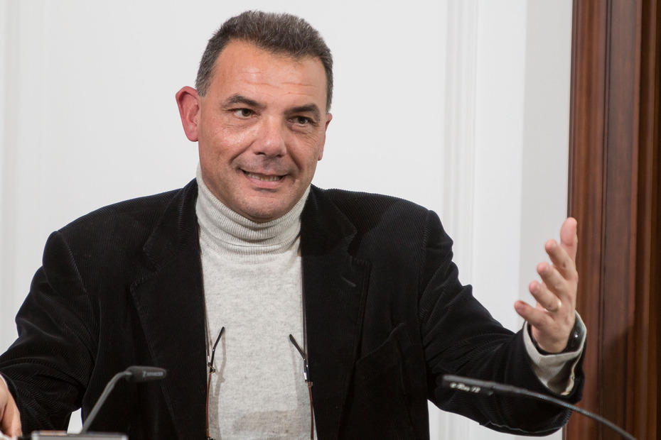 fabrizio-pesando_archeologo