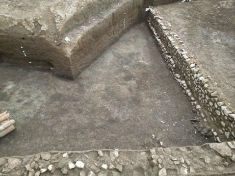 nocera_metanodotto_scoperte-archeologiche_battuto-stradale_1_foto-sabap-sa-av