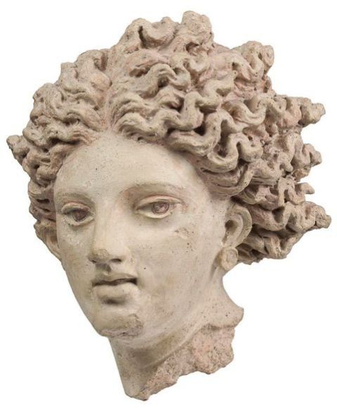 roma_villa-giulia_testa-femminile_leucotea_dal-tempio-A_di-pyrgi_foto-etru