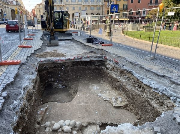 verona_sabap_scavi-in-piazza-bra_foto-sabap-vr