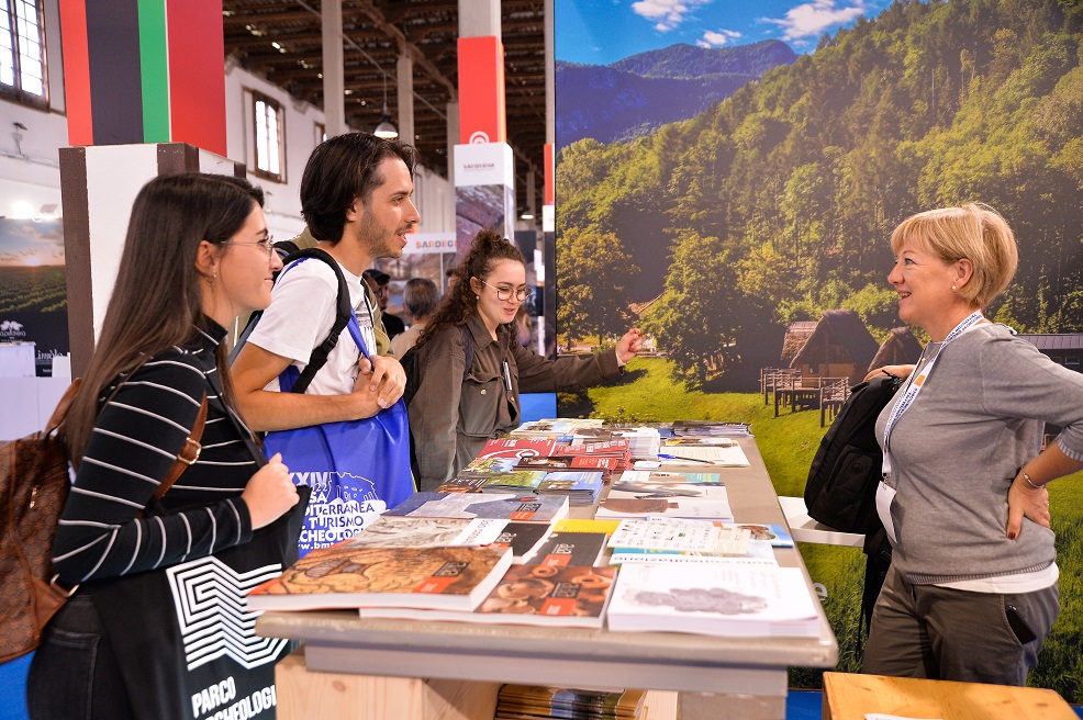 paestum_bmta-2023_next-ex-tabacchificio_salone-espositivo_foto-bmta