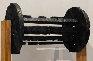 roma_colosseo_mostra-la-colonna-traiana-il-racconto-di-un-simbolo_ruota-da-cantiere_foto-simona-murrone