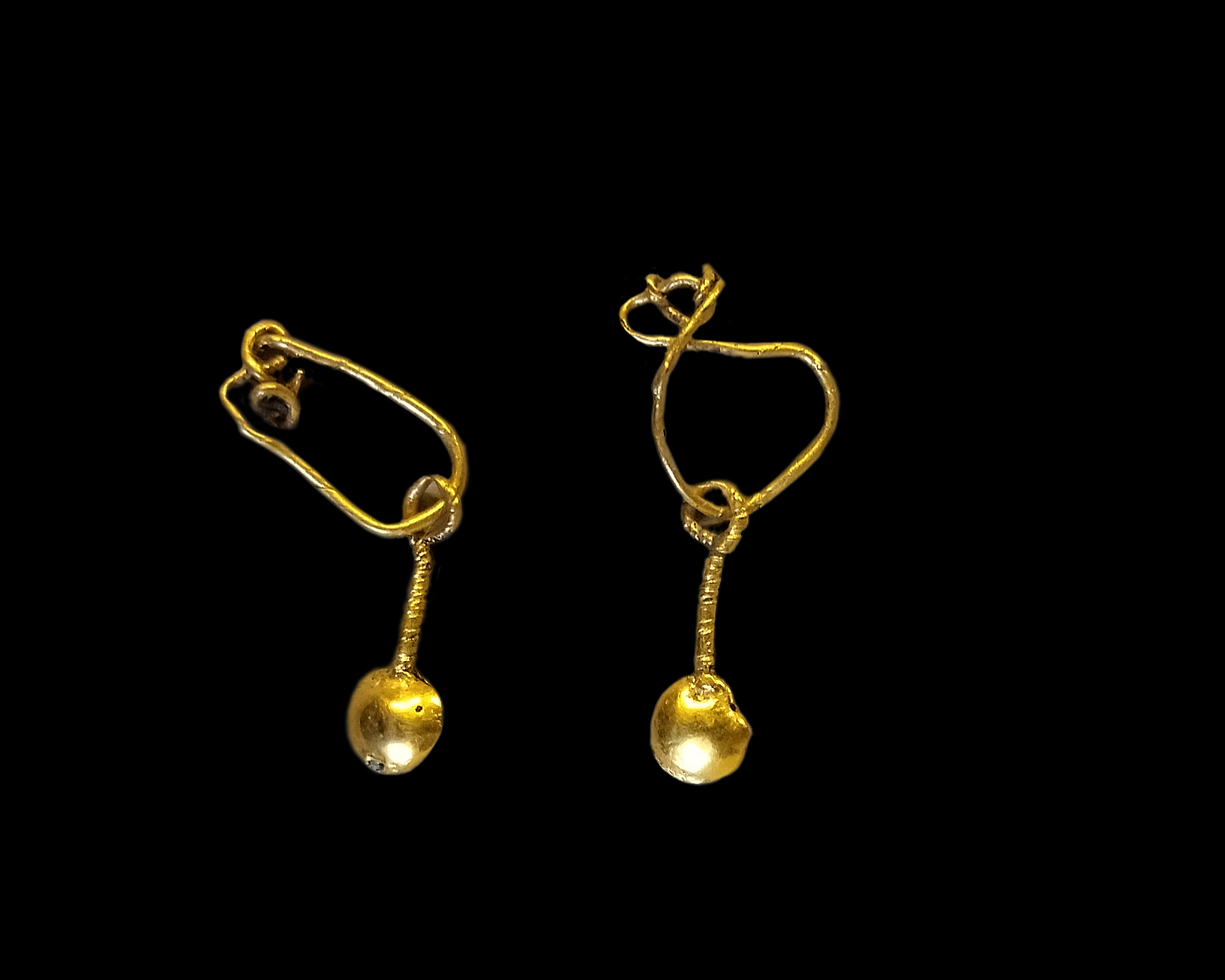 firenze_bagno-a-ripoli_necropoli-romana_orecchini-d-oro_foto-giroldini-sabap-fi