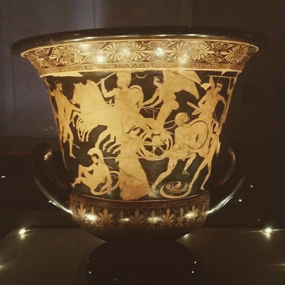 ferrara_archeologico_cratere-con-gigantomachia_da-spina-valle-pega_foto-drm-er