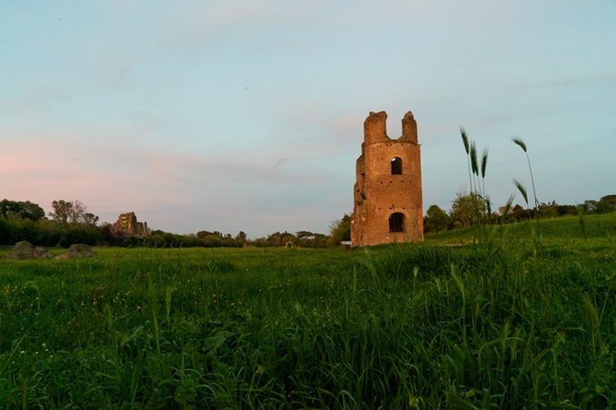 roma_Villa-di-Massenzio_illuminazione-serale_foto-roma-capitale