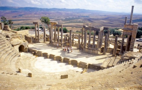 tunisia_dhugga_thugga_teatro-romano_foto-graziano-tavan