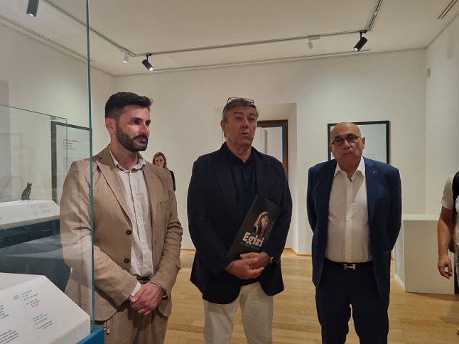 forte dei marmi_fortino_mostra-gli-egizi-e-i-doni-del-nilo_marini-murzi-tucci_foto-graziano-tavan