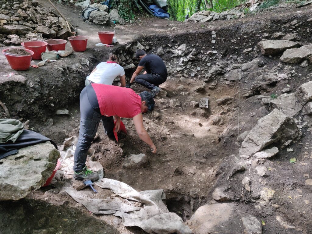 negrar_colombare_scavo-e-passeggiata_foto-unimi