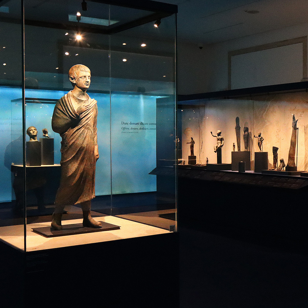 reggio-calabria_archeologico_mostra-gli-dei-ritornano_allestimento_foto-marrc