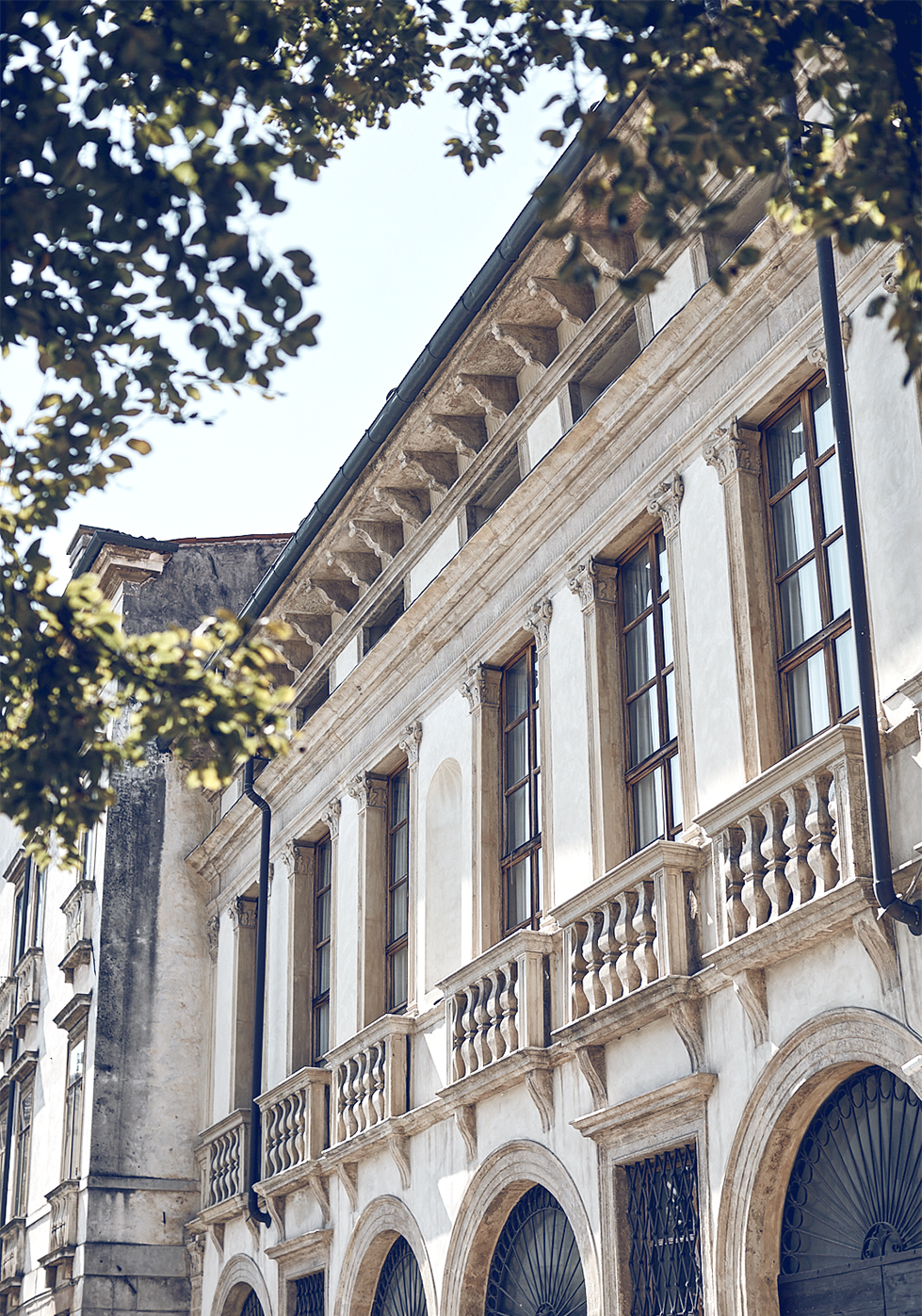 vicenza_palazzo-gualdo_esterno_foto-ordine-avvocati