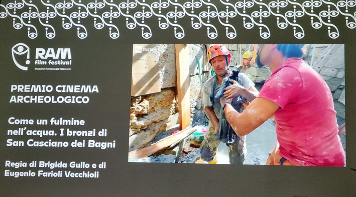 rovereto_RAM-film-festival-2024_vincitori_premio-cinema-archeologico_film-come-un-fulmine-nell-acqua_foto-graziano-tavan