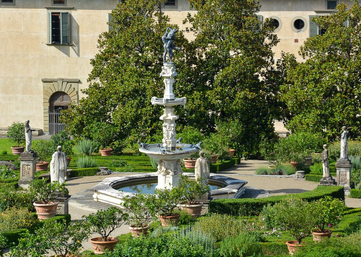 toscana_villa-medicea-di-castello_giardino_foto-kepos