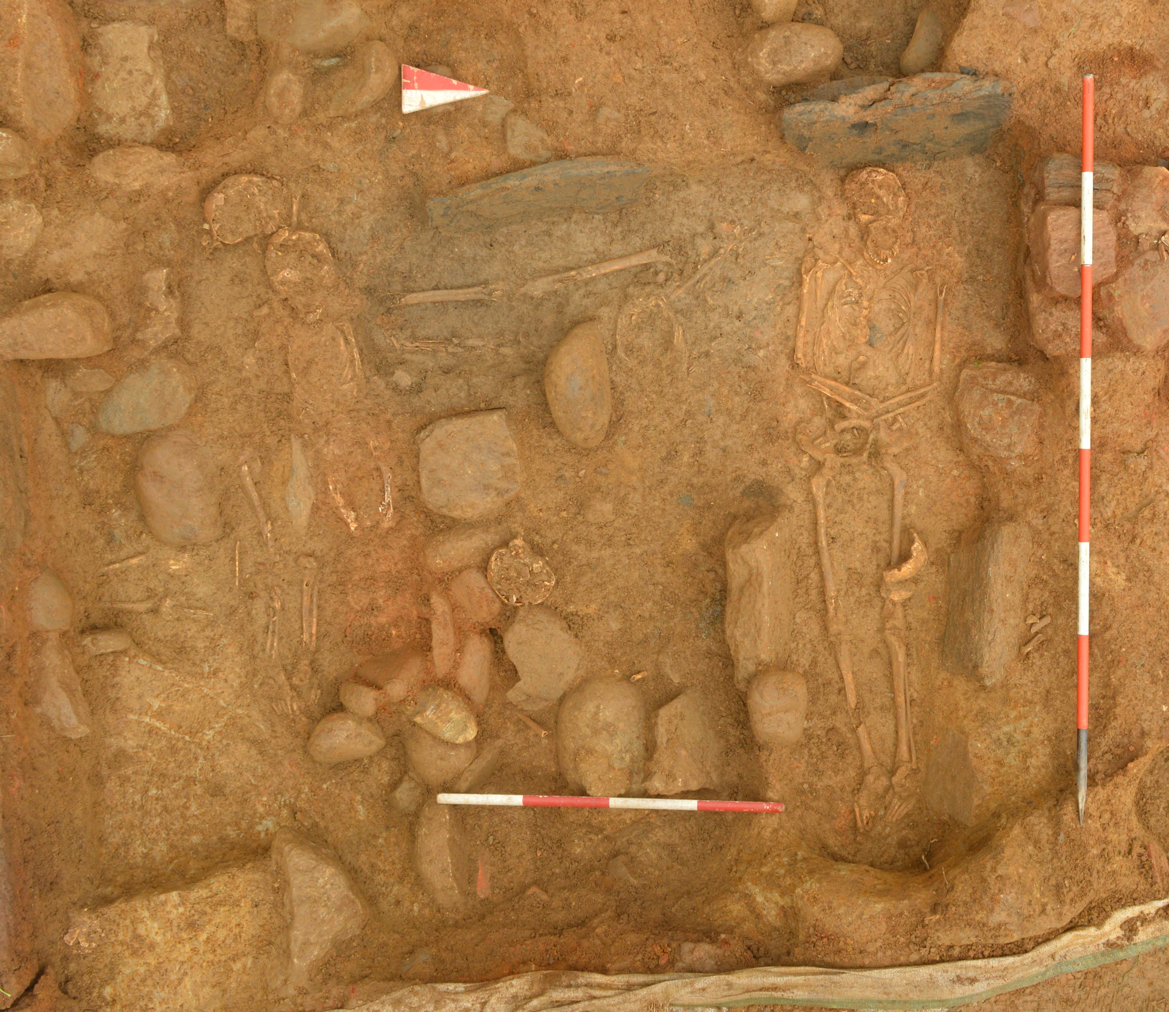 Castelseprio_parco_scavo-tomba-medioevale_foto-DRMNL-MIC