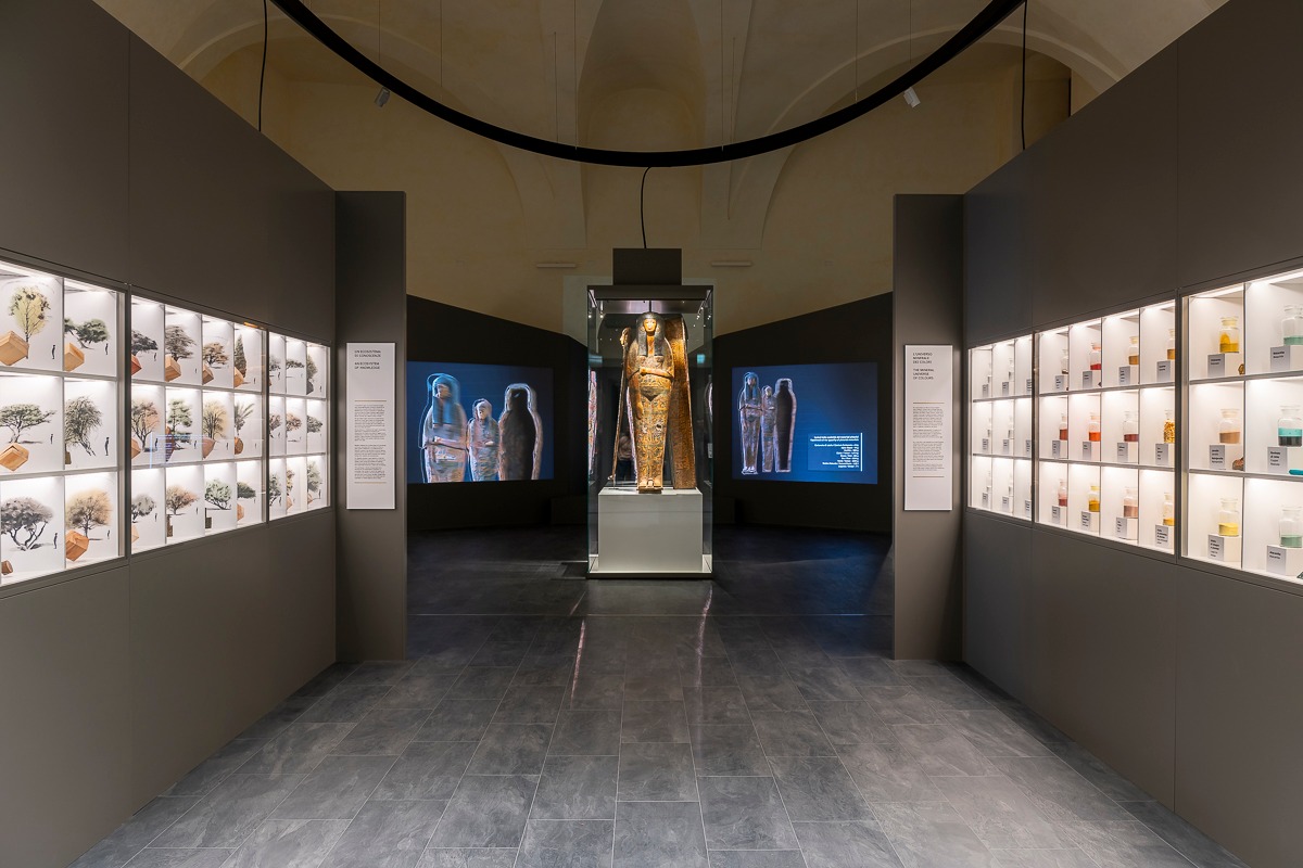 torino_egizio_sezione-materia_sala-legni_panoramica_foto-museo-egizio