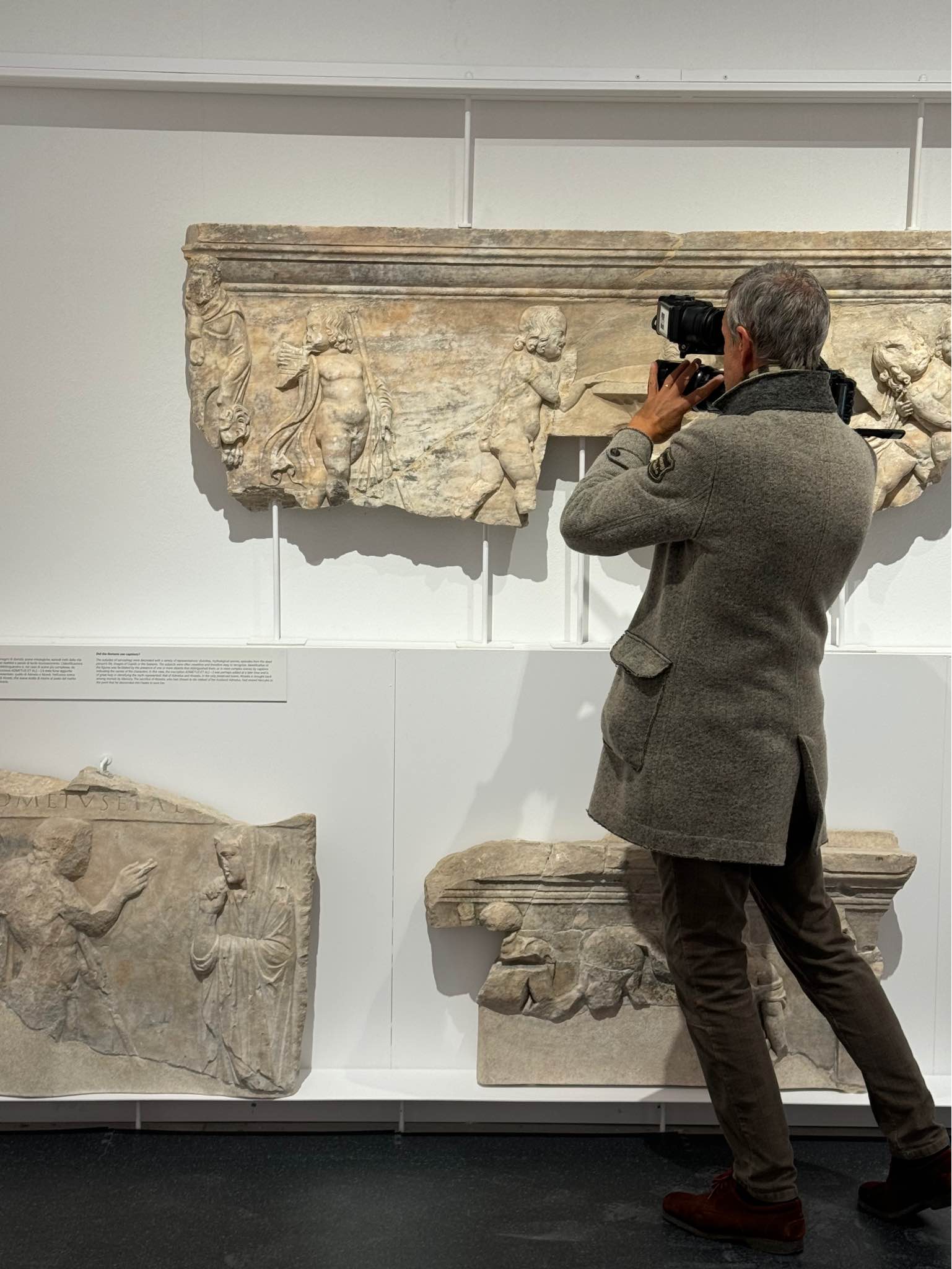 aquileia_archeologico_nuovi-depositi_rilievi-reperti-lapidei_foto-foto-drm-fvg