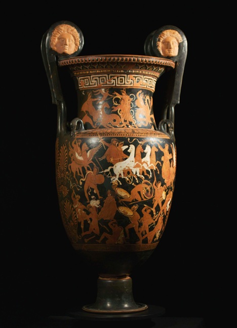 roma_villa-giulia_mostra-miti-greci-per-principi-dauni_cratere-con-gigantomachia_pittore-dell-oltretomba_foto-etru